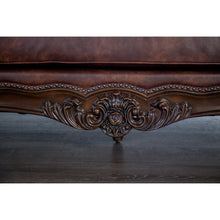 Palenci Heirloom Luxury Accent Chair With Button Tufted Back
