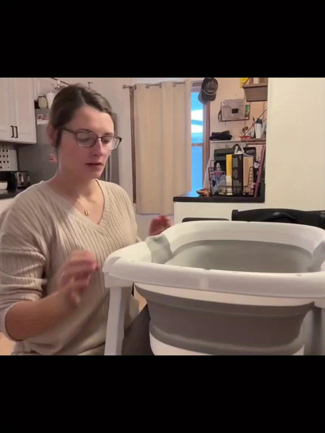 LEOOY Foldable Baby Bathtub With Soft Cushion Dinosaur Pattern