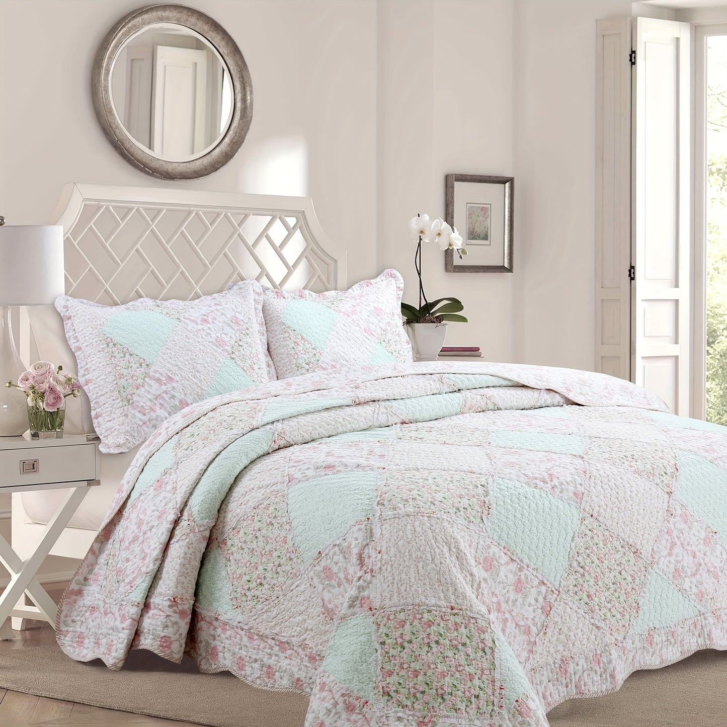 Lightweight Reversible Floral Bedspread Set Patchwork Cotton