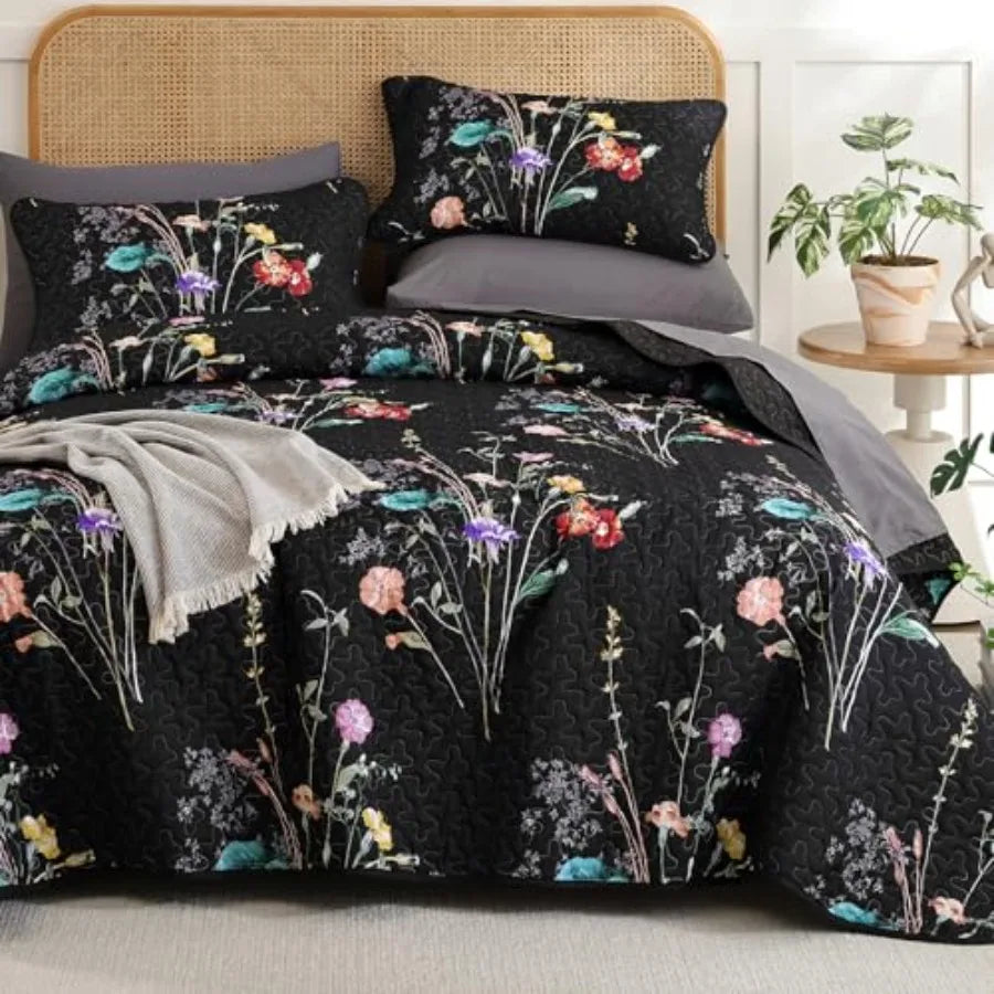 3 Pieces Quilt Set Size, Floral Botanical Plants Pattern Bedspread Coverlet Set with 2 Pillowcases, Soft Lightweight Microfiber