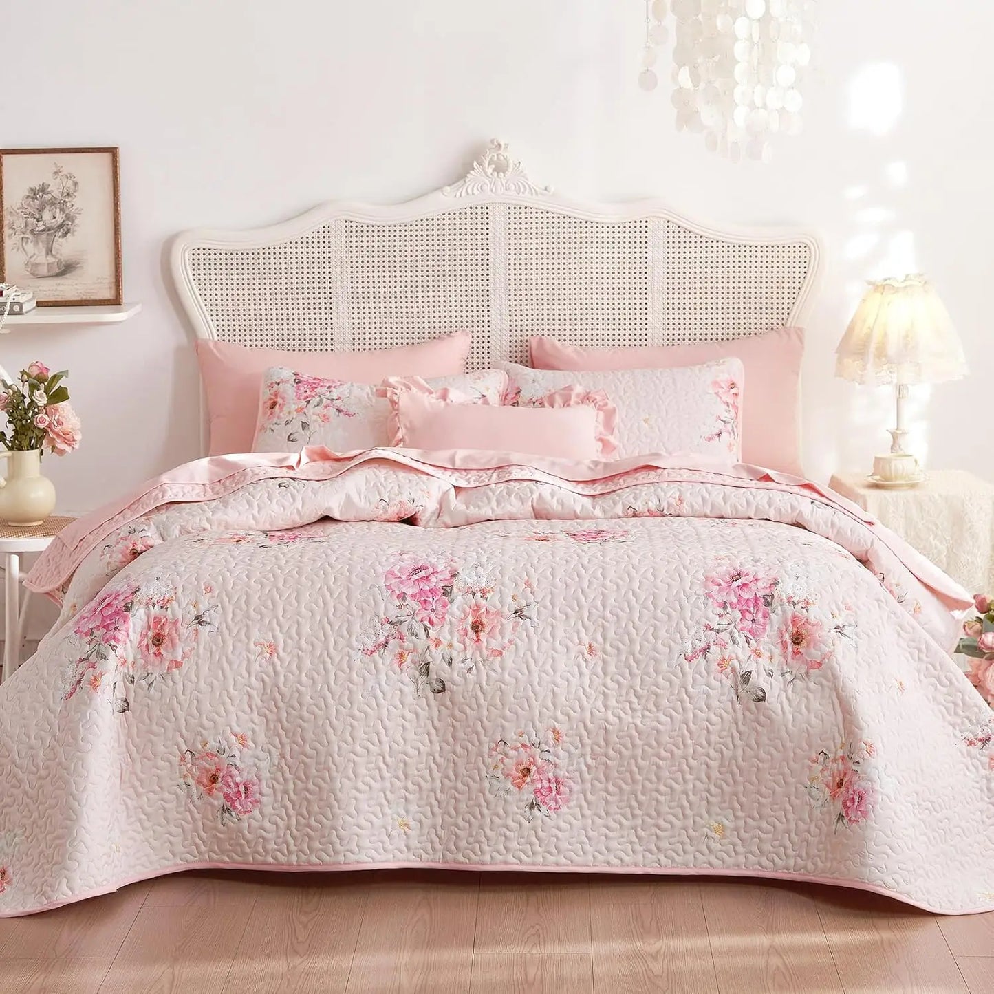 Floral Shabby Chic Quilt Set 3 Pieces Light Pink Reversible Bedspread Coverlet for Queen Full Bed