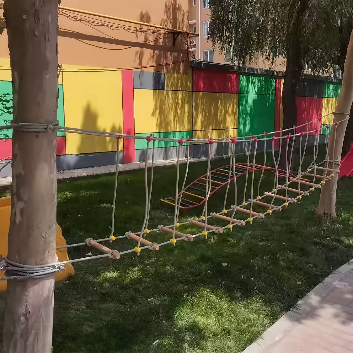 Solid Wood Outdoor Suspension Bridge For Backyard Playground Obstacle Course