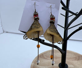 Hand Painted Lucite Calla Lily Earrings: Hypoallergenic Floral Jewelry