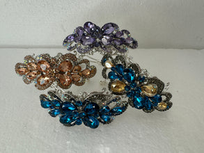 Rhinestone blinged adjustsble bracelets