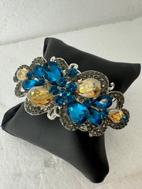 Rhinestone blinged adjustsble bracelets