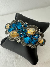 Rhinestone blinged adjustsble bracelets