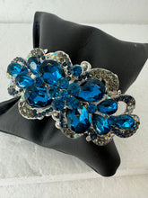 Rhinestone blinged adjustsble bracelets