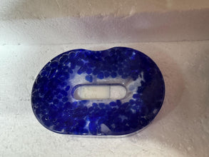 resin soap dishes of varied mediums in resin