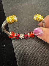 Big Beaded Specialty Silver Rhinestone Metal Bracelet