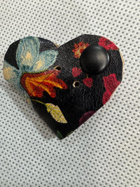 Heart Leather Cord Organizer Snaps Set By Vendor
