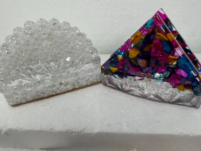 Stylish Resin Napkin Holders For Elegant Table Presentation