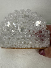 Stylish Resin Napkin Holders For Elegant Table Presentation