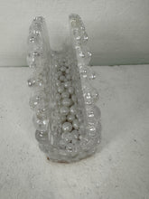 Stylish Resin Napkin Holders For Elegant Table Presentation