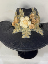 Fancy Custom Cowboy Hats With Lace Flowers And Bows