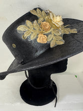 Fancy Custom Cowboy Hats With Lace Flowers And Bows