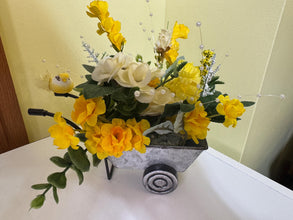 Decorative Small Wheel Barrel Flower Stand With Bird